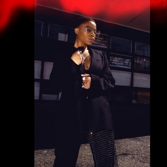 Meet your Posher, Daze - Picture 3 of 3